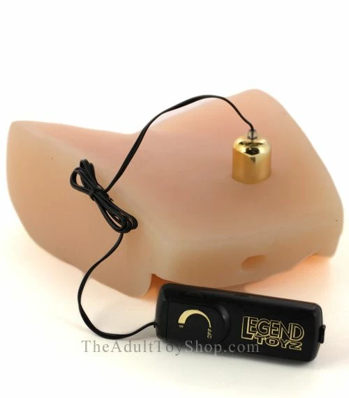 Big Ass Large Vibrating Pussy 3 Big Ass Large Vibrating Pussy - Image 3